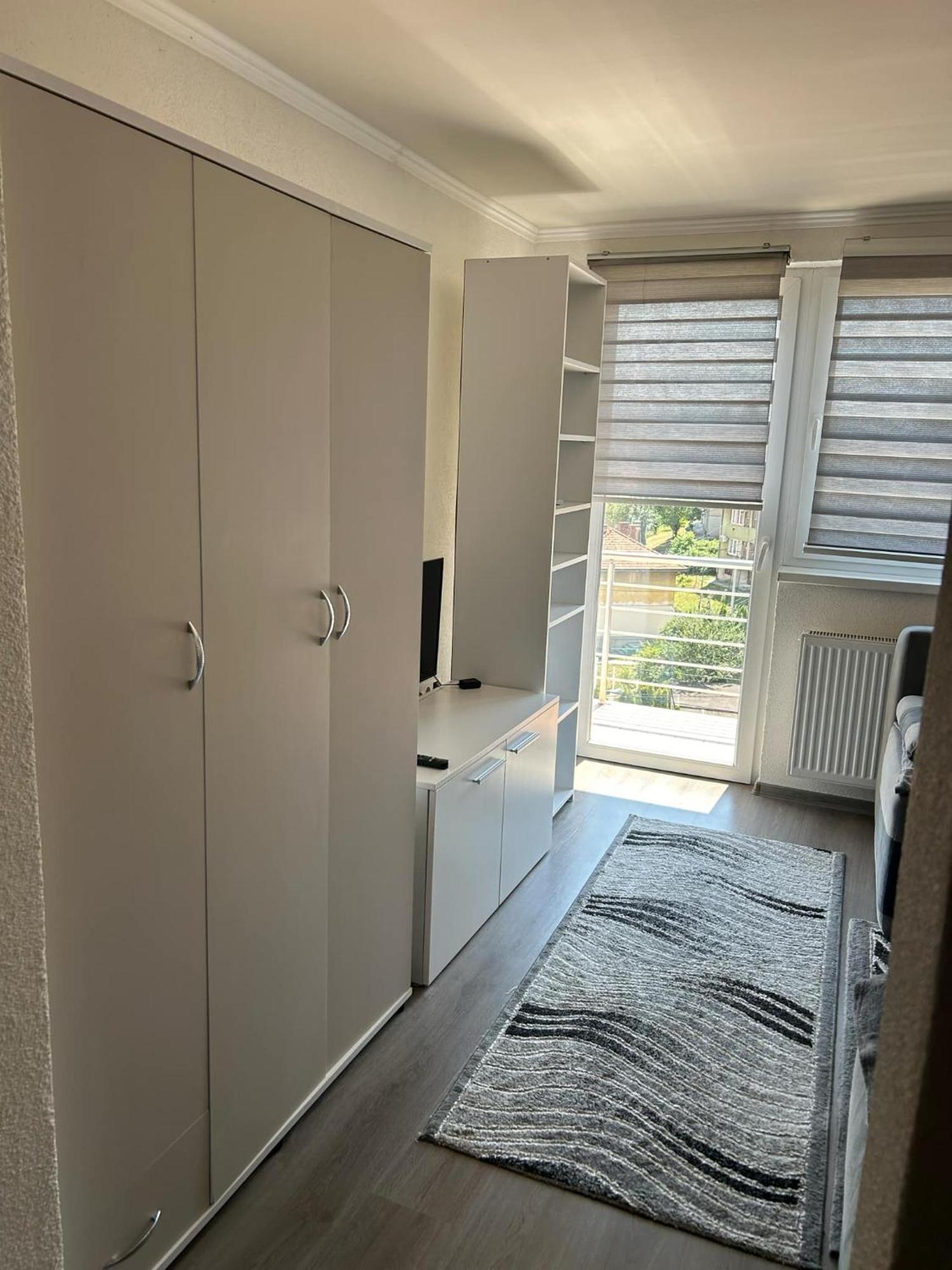 Apartman Leila 2 Apartment *